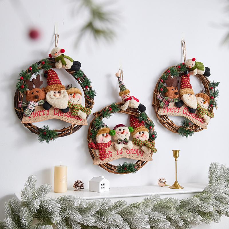Christmas Decoration Supplies Old Man Snowman Elk Rattan Wreath Pendant 30CM Rattan Wreath Pendant