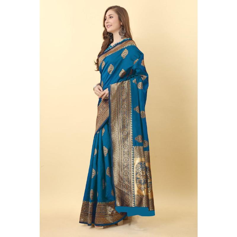 

Сари Кандживарам красиво сотканны из мягкой и прохладной ткани, пробуждающей в вас творчество.. Великолепное творение Этники.