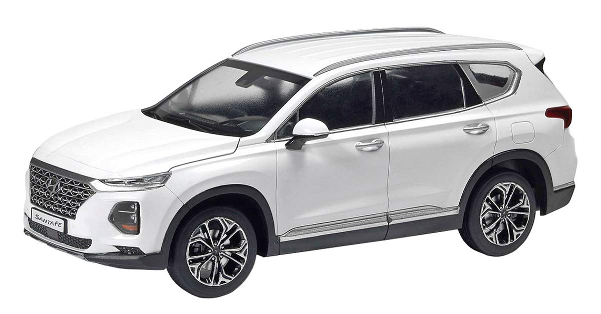 

Академия Масштаб Hyundai Santa Fe 2018 Сборная модель-конструктор 15135 1/24