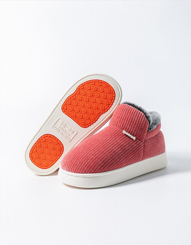 Men's 2025 Closed-Back Cotton Slippers: Thick, Warm, Velvet-Lined, Odor-Resistant Indoor Shoes for Autumn/Winter.