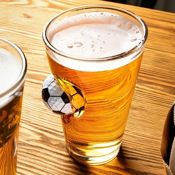 Pahar cu minge de fotbal incrustată în sticlă cadou fotbal