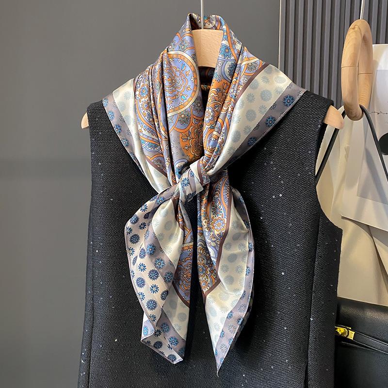 90×90Cm Retro Double-Sided Printed Scarf Neck Scarf High-End Fashion Age-Reducing Silk Scarf Fashionable Scarf With Shawl