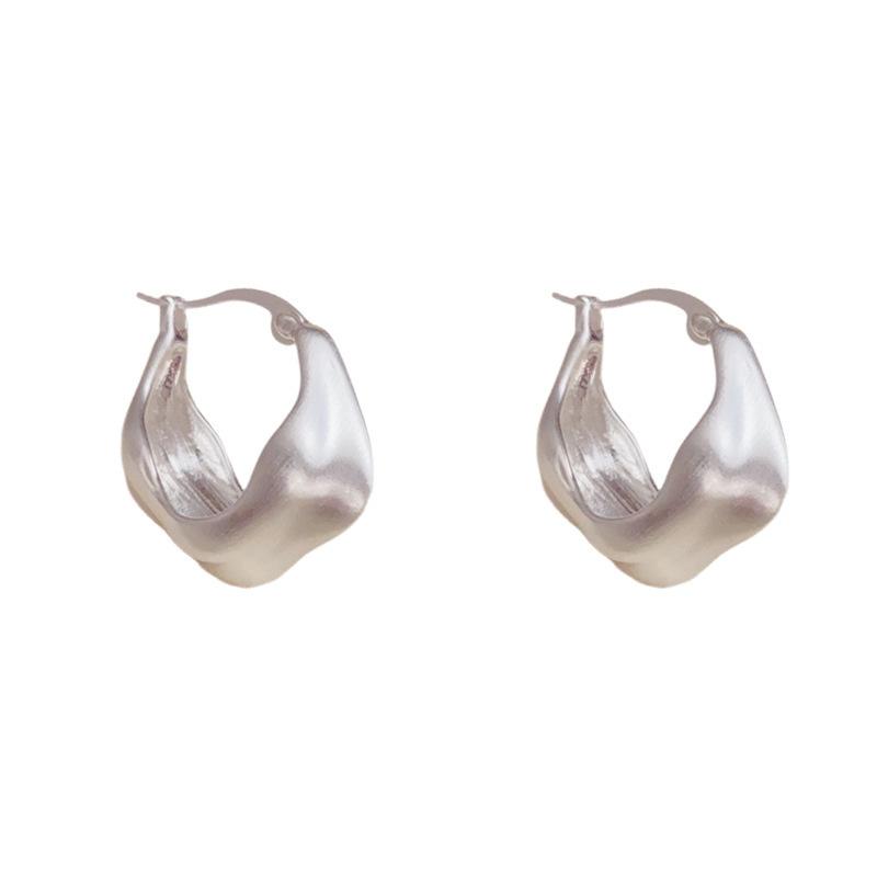 Wind gold irregular brushed rings, ear buckles, earrings, simple temperament, high-end earrings, women