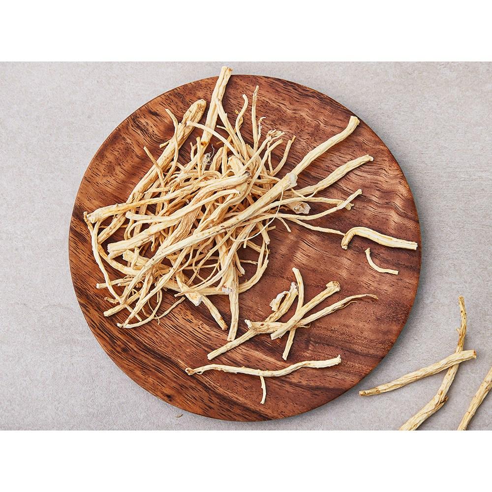 Dried ginseng, 20g, 1 pieces to be added with Momaejohwa Samgyetang
