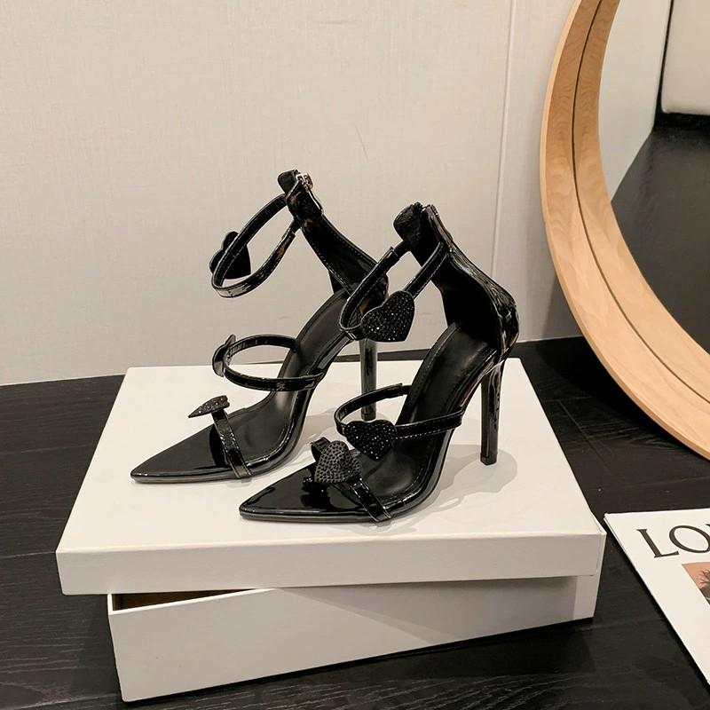 Mode Sommer Sexy Spitz Peep Toe Ultra High Heels Sandalen Schmaler Riemen Strass Verliebtes Herz Reißverschluss hinten Damen Party Hochzeitsschuhe