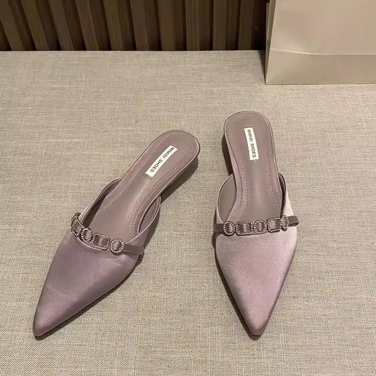 Talons fins premium violet niche baotou demi-pantoufles pour femmes extérieur 2025 printemps et été chaîne tempérament français cool pantoufles