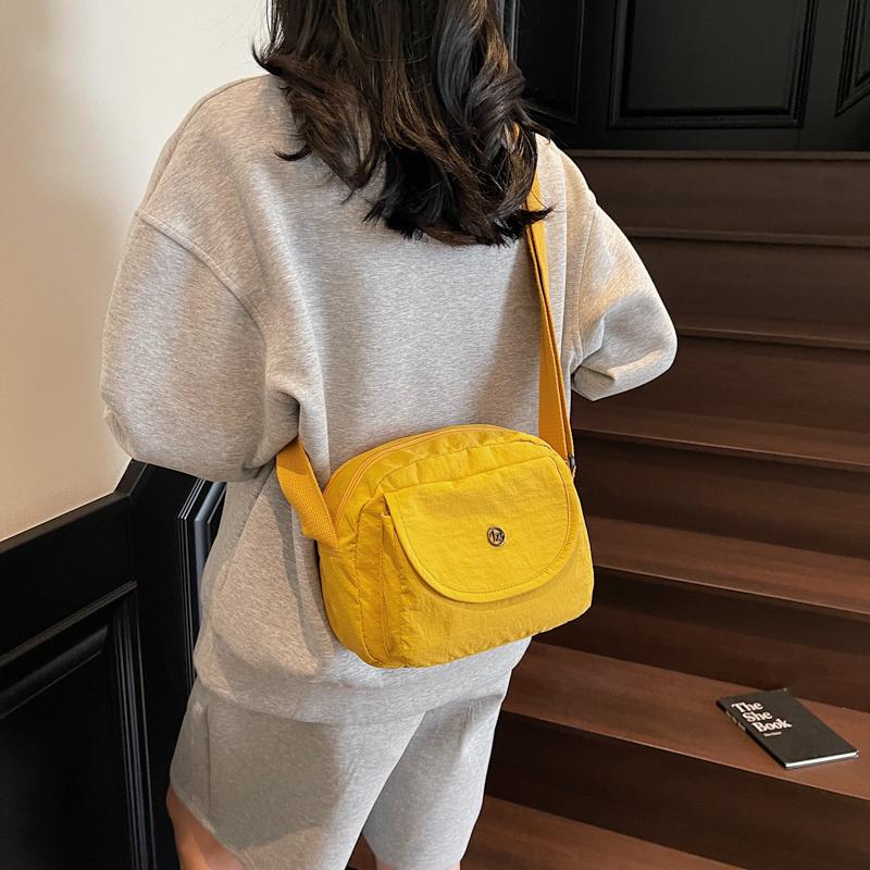 Women's Bag Sports Shoulder Crossbody Bag Lightweight Mobile Phone Bag