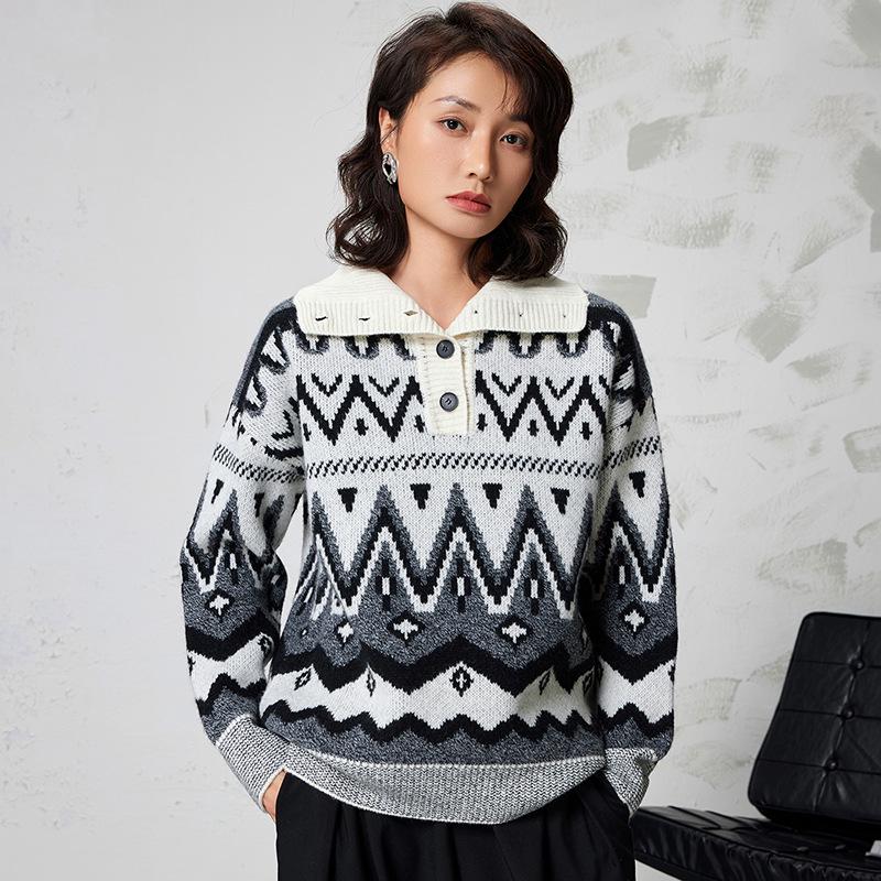 Women's Pure Wool Jacquard Knit Cardigan with Lapel - 2025 Autumn/Winter Elegant Thick Base Layer Sweater