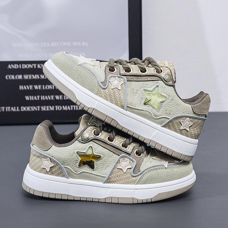 Spring and Summer New Retro Flat Bottom Versatile Distressed Sneakers Special-Interest Design Sports Leisure Shoes