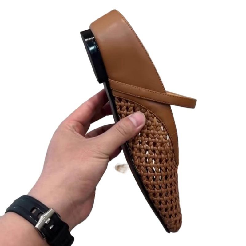 Fashion Shoes Female 2025 New Closed Toe Women's Slippers Fashion Outdoor Daily Summer Shallow Hollow Out Best Seller Flat Slippers