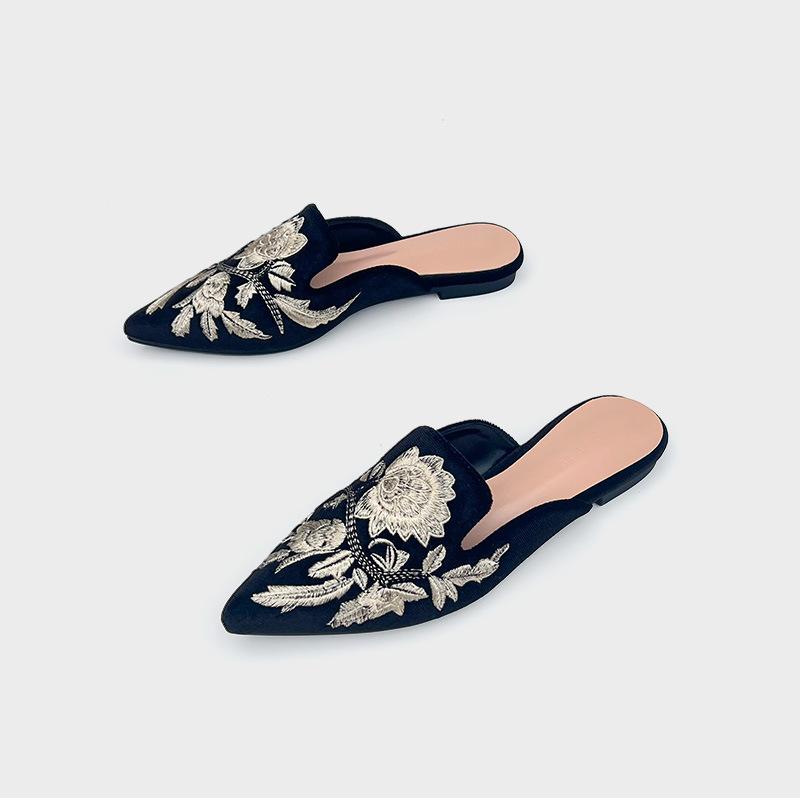 cool slippers women s summer outer wear flat bottom  new embroidered half slippers pointed flat heels 34 чёрный