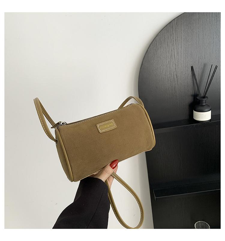 

2024 нові модні жіночі сумки, прості та повсякденні жіночі сумки через плече, темперамент, європейські та американські ретро циліндричні сумки-месенджери хакі
