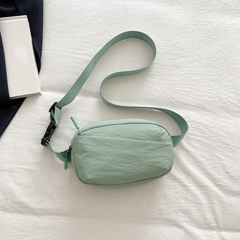Mori Bag Women's Minimalist Style Girl Heart Messenger Bag 2025 Autumn New Casual Solid Color Women's Bag Lightweight Cloth Bag