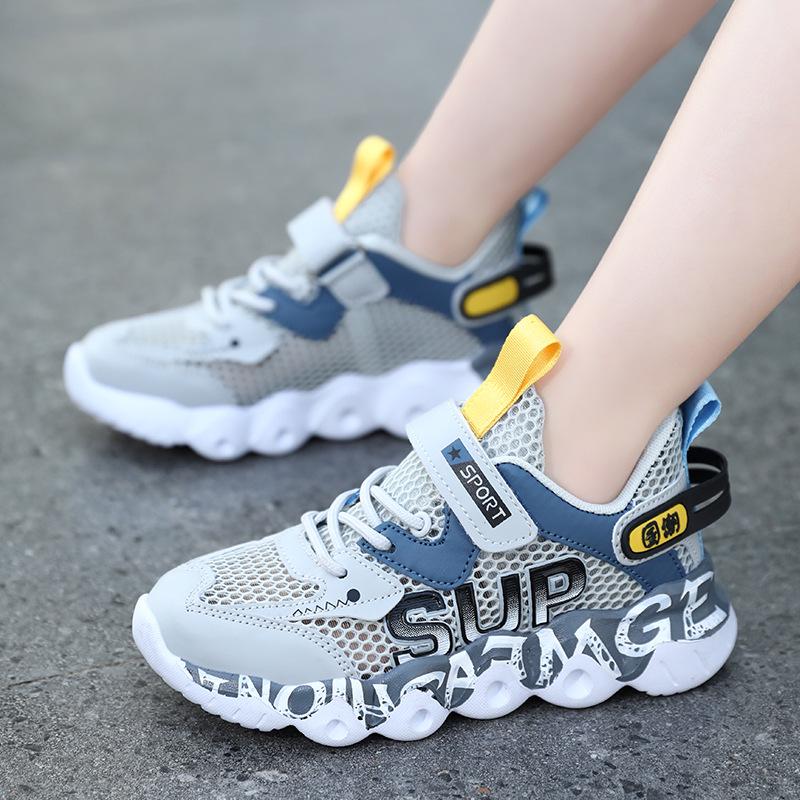 

Летняя детская спортивная обувь из сетки с дышащей липучкой 2024: Легкий дизайн для студентов 40