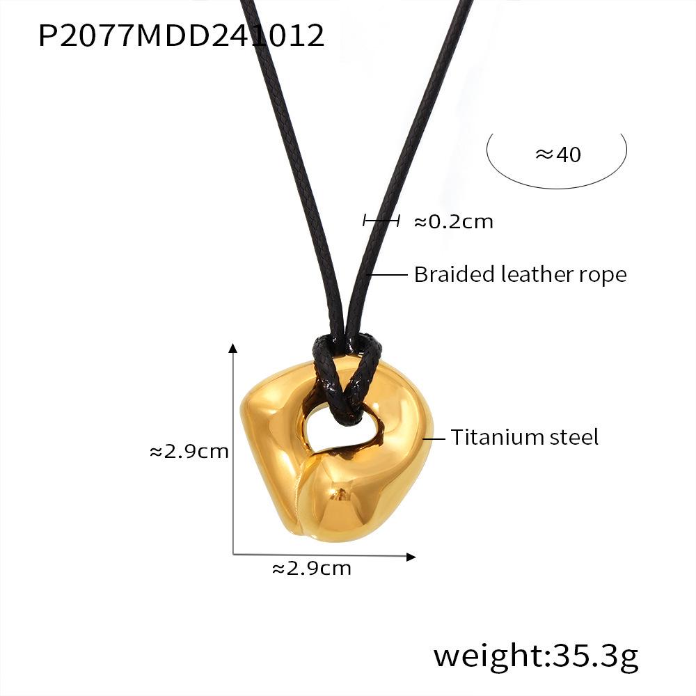 Qiong Yao Stainless Steel Curved Pendant Necklace with Black Leather Cord, Adjustable Length, Simple High-End Design for Women.