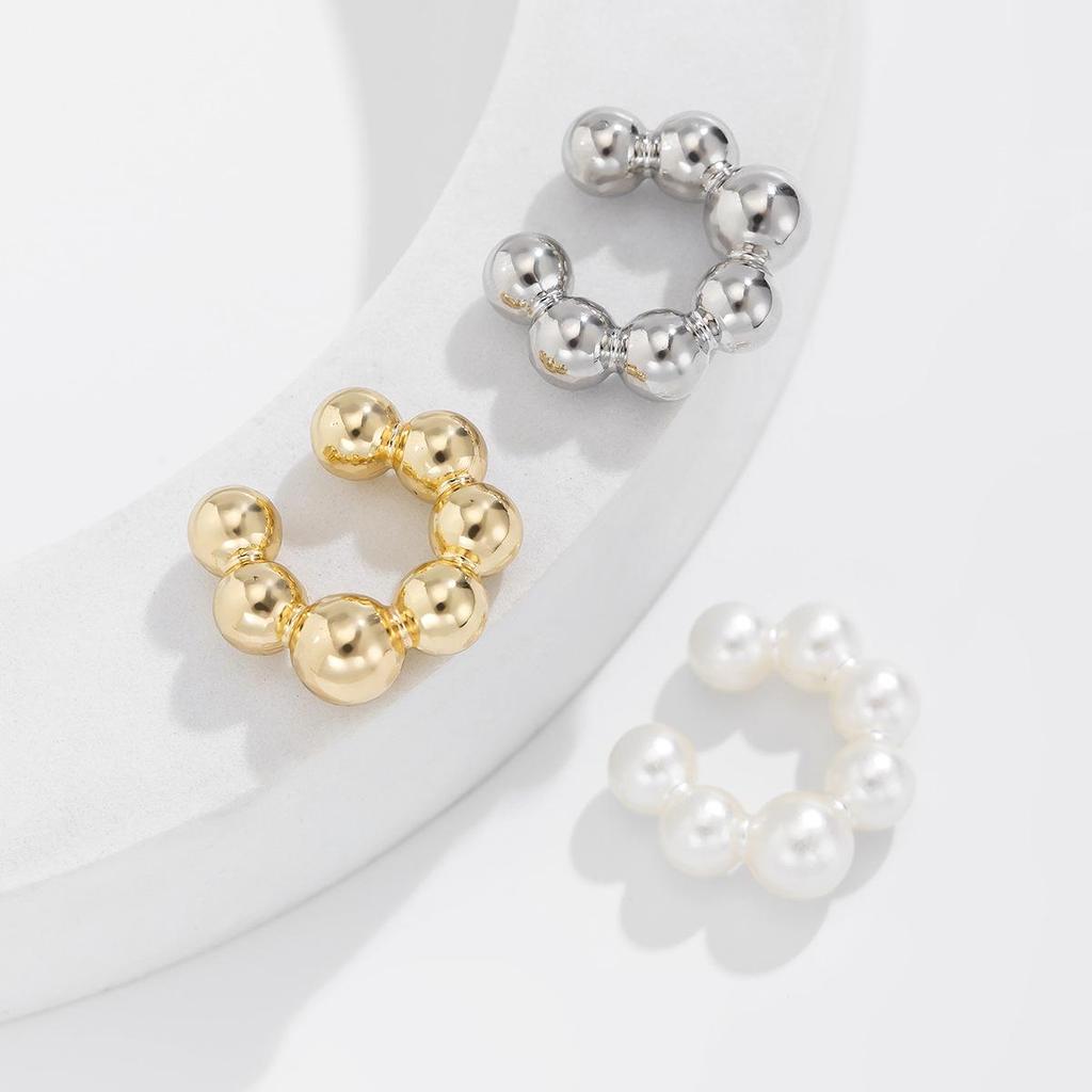 Elegant European & American Pearl Earrings Set - No Piercing Required, Light Luxury, Fashionable 3-Piece Collection.