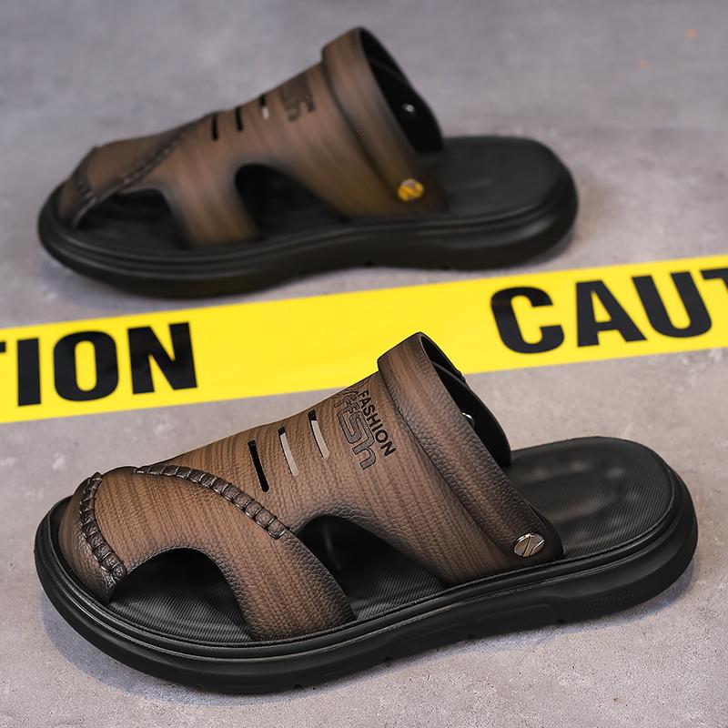 Men Slippers Summer Outside Street Beach Style Non-slip Cover Toe Casual Sandals Soft Light Shoes