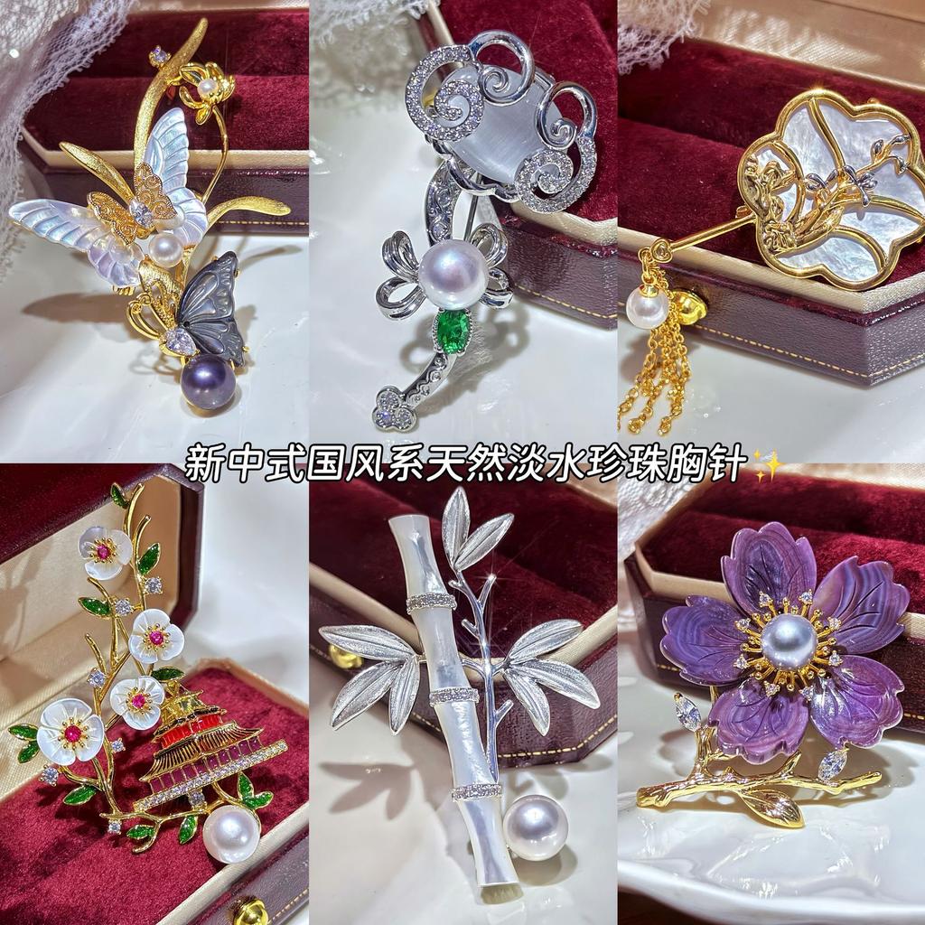 Chinese-style brushed bamboo flower brooch with natural freshwater pearls, a traditional Chinese accessory for cheongsam