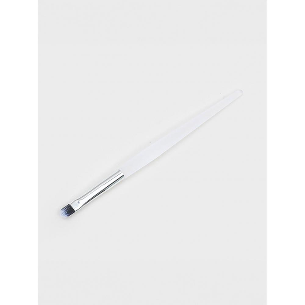 Daiso Clear Triangular Eyeshadow Brush
