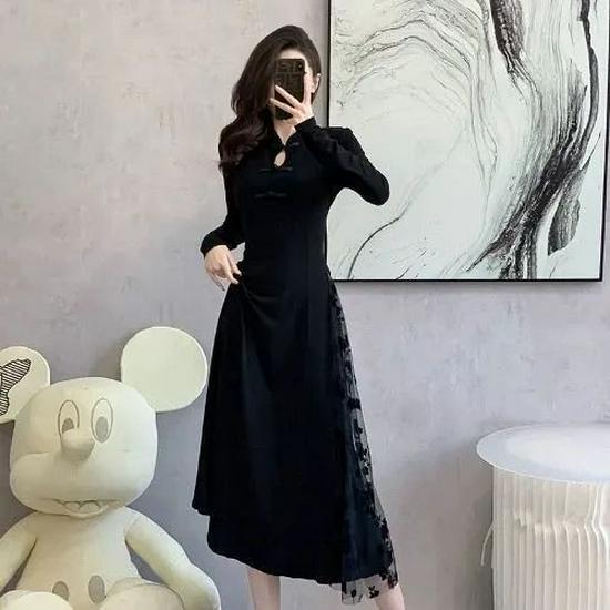 Plus Size Black Frog Button Mid-Length Dress - New Chinese Style for Spring, Autumn, and Winter
