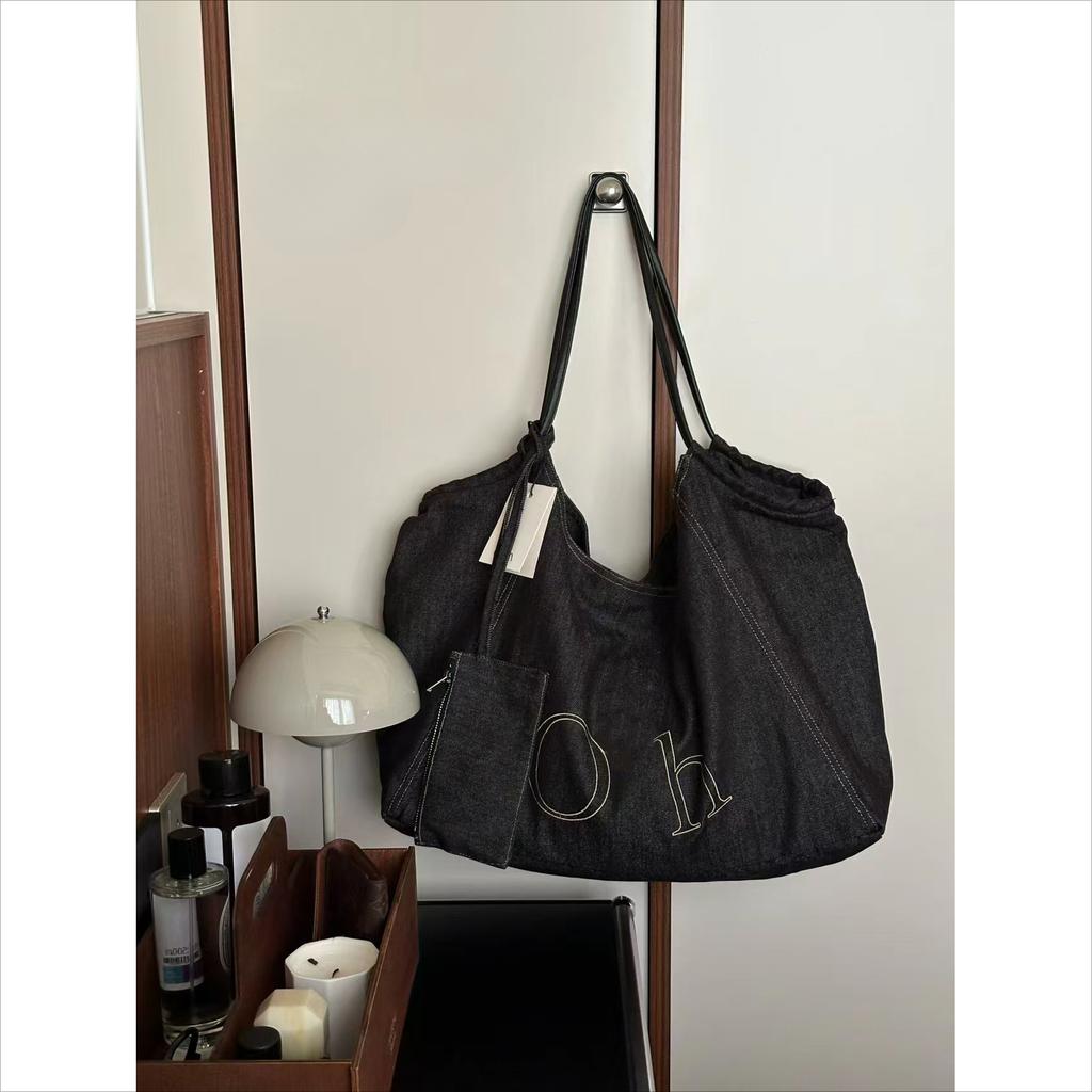 Summer Large Capacity Bag Female Fashion Hand Bill Shoulder Bag Commuting College Students Class Tote Bag