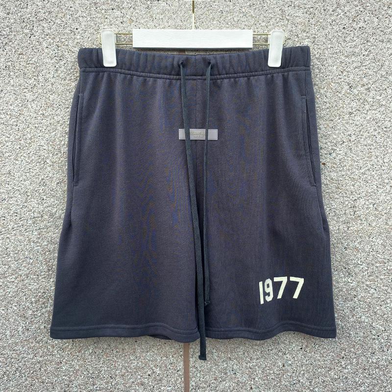 

GOD Essential 1977 Flocked Print Casual Sports Shorts - Trendy Five-Point Design Extra Large