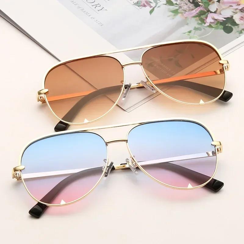 New Fashion Designer Ladies Pilot Sunglasses Women Men Goggle Gradient Sun Glasses For Female Mirror Shades UV400