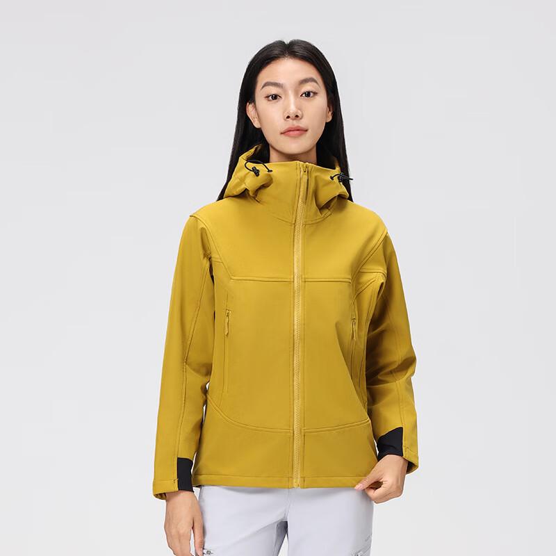 Softshell Hooded Outdoor Jacket