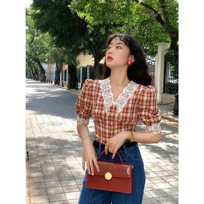 New Red Plaid V-neck Fashionable Top Lace Short-sleeved T-shirt for Women's Age-reducing Doll Shirt