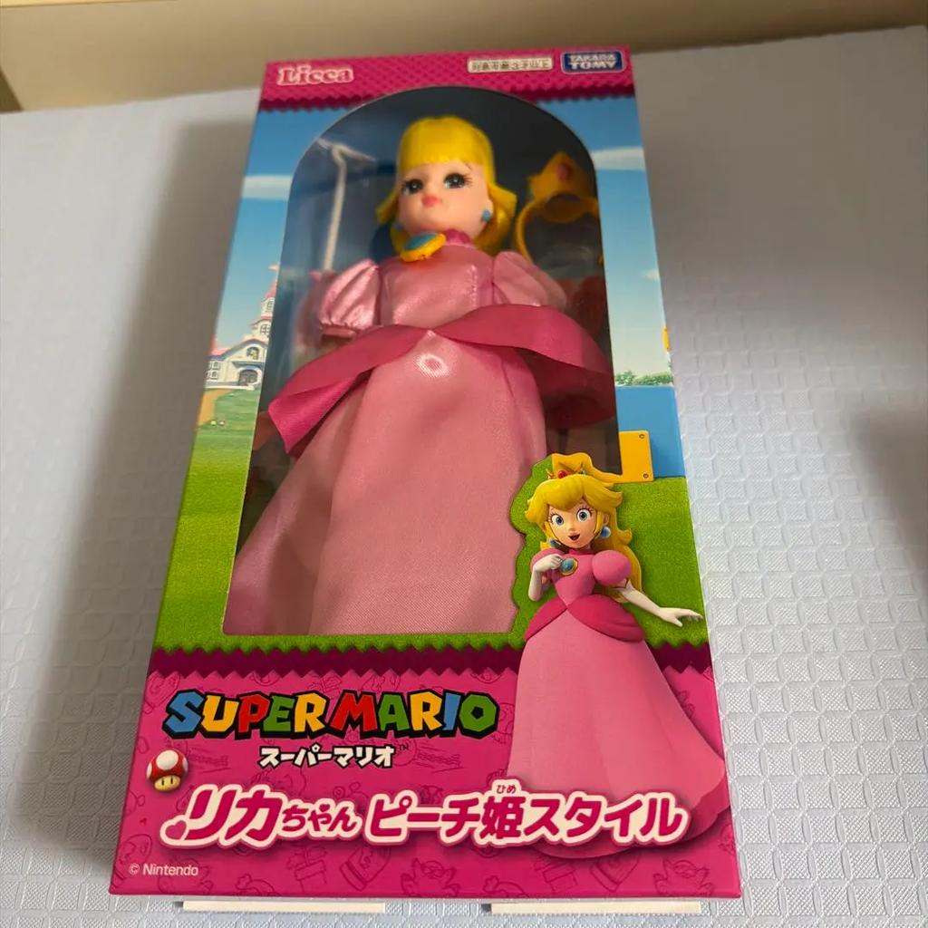 Takara Tomy Licca-chan Super Mario Princess Peach Style Doll 2 Set Japan