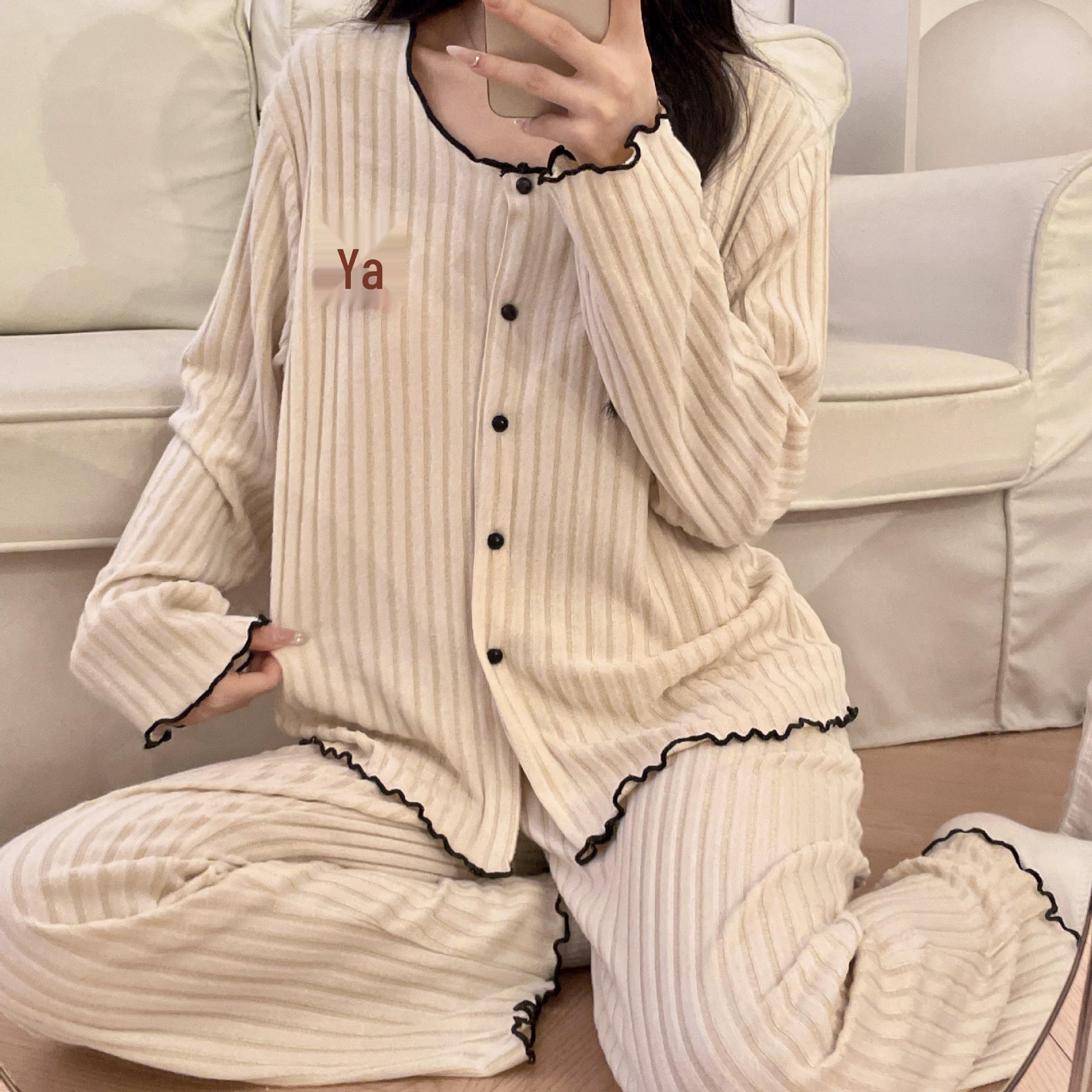 

Cherry Cardigan Pajama Set: Women s Drawstring Fleece with Chest Pad - Korean-Style, Long Sleeve, Two-Piece Homewear. XL миндальный/кремовый