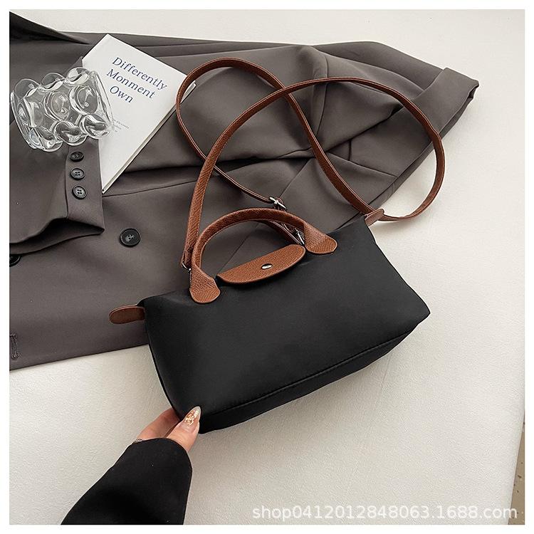 2025 новая сумка-мессенджер сумка-пельмень женская сумка сумка-тоут сумочка складная сумка через плечо сумка для мамы 3280₽