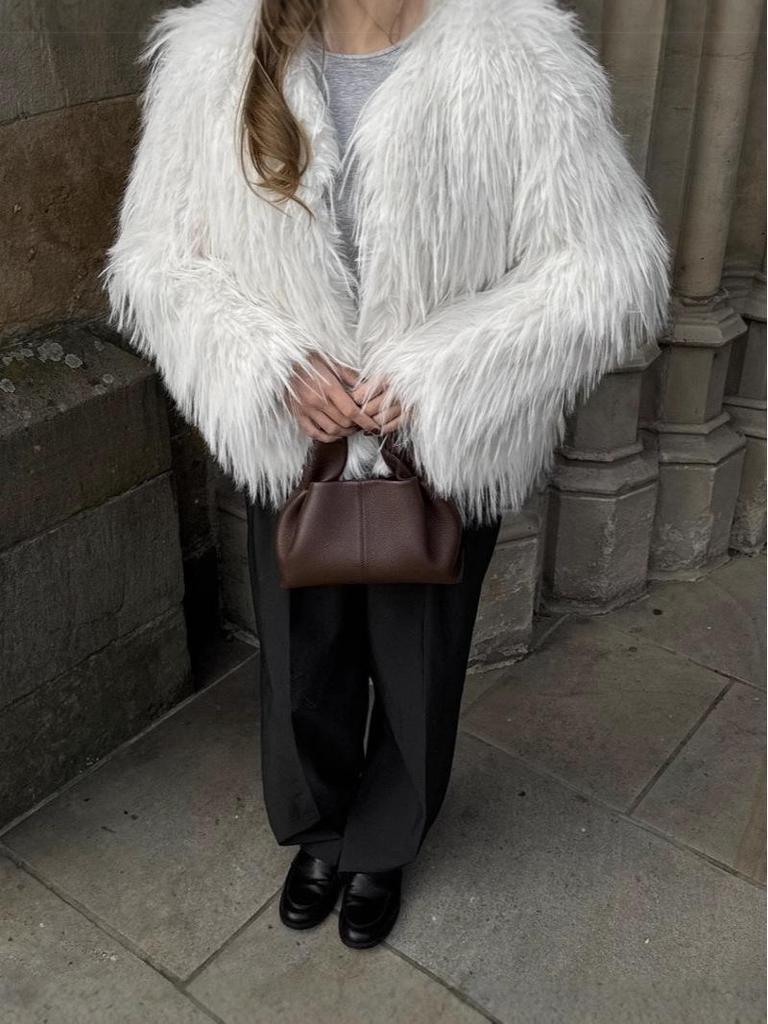 European and American Eco-Friendly Faux Fur Fluffy Coat - High-End Young Style, Loose Petite Winter Wear for Women