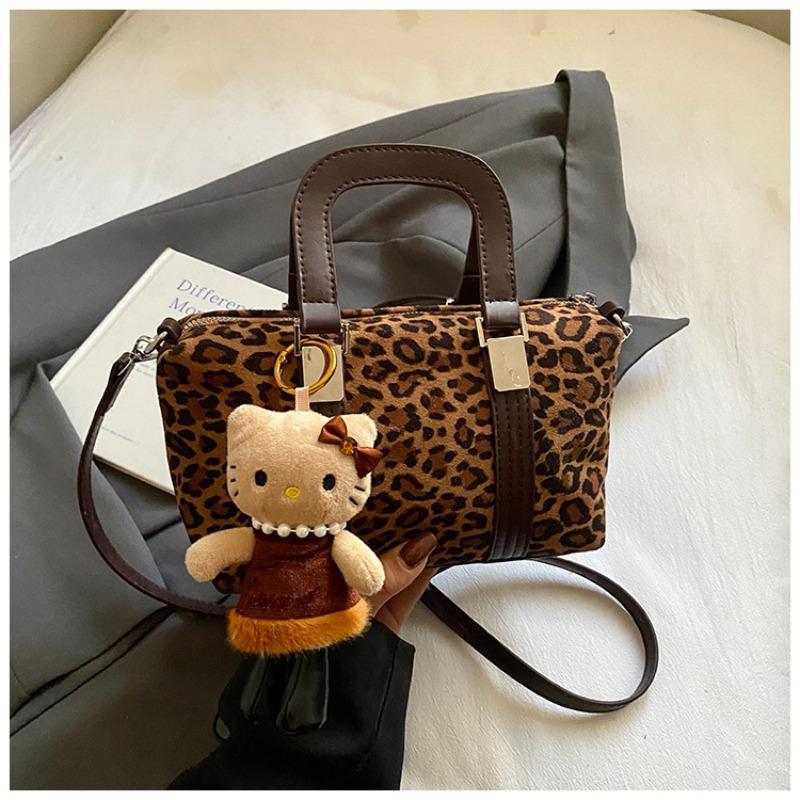 Portable pillow bag women's new autumn commuter bag messenger women's bag high value single shoulder bag tide