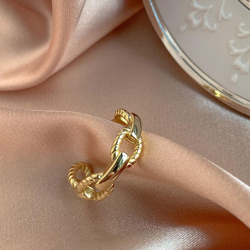 Unique Design Stylish Silver Plated Finger Ring For Women Adjustable And Trendy