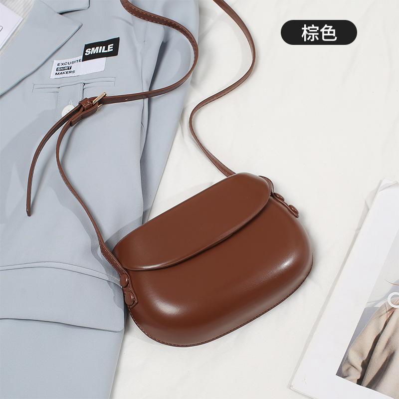 

Bag Women s Versatile Autumn and Winter New Large Pressure Shell Bag Saddle Bag Student Party One Shoulder Crossbody Bag коричневый
