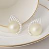 Vintage Fan-Shaped Pearl Stud Earrings Personalized Hollow Gold Plated Elegant Jewelry for Women