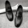 2025 direct supply new casual men's shoes British style business dress pointed leather shoes fashion men's loafers