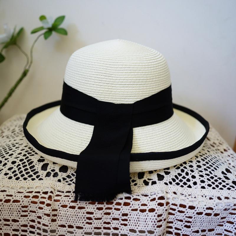 French Elegant Japanese White Black Edge Flanged Basin Hat Women'S Summer Sunshade Sunscreen Beach Resort Straw Hat Small Fresh
