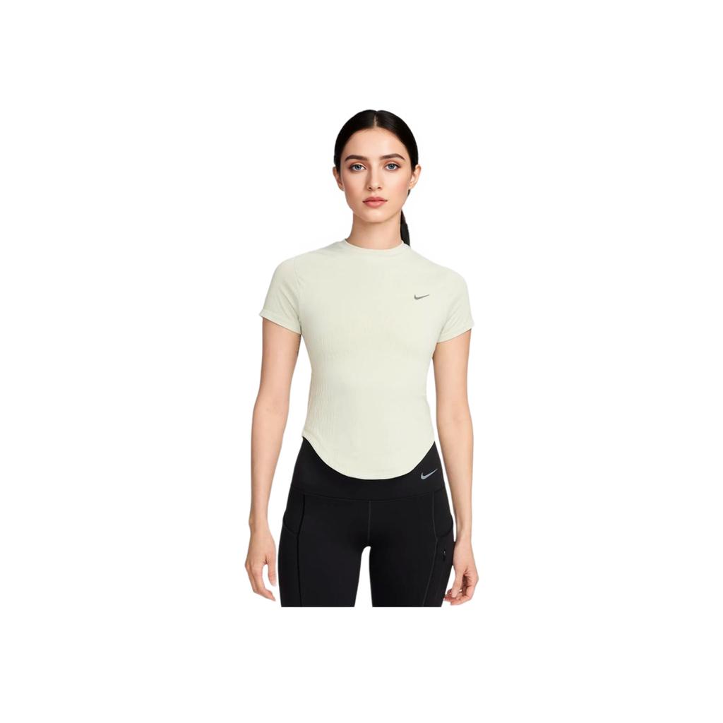 Nike Solid Color Round Neck Slim Fit Short Sleeve Breathable T-Shirt Women tops Light-Green FN2582-394