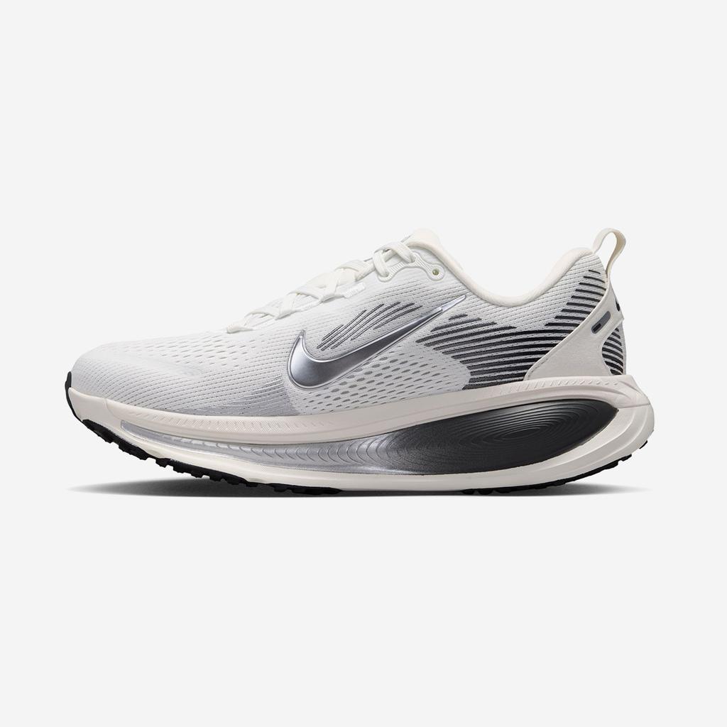 Nike Vomero 18 ESS [IO9915-101]