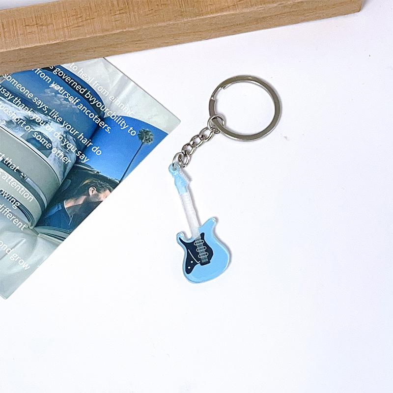 Creative Mini Guitar Keychain Pendant Handbag Charm Accessories Music Festival Souvenir Gift