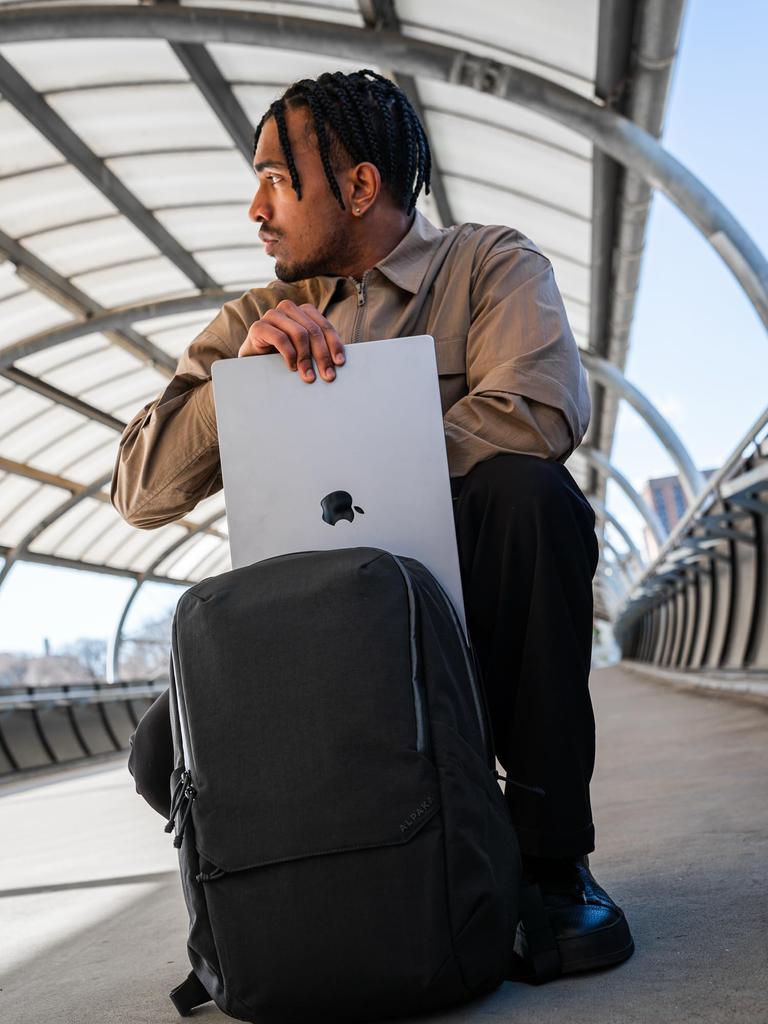 ALPAKA Elements Backpack Pro 24L Laptop Backpack, Fits 16-inch Laptops, Features Two Bottle Pockets, and Durable Axoflux 400D Material for Commuting,