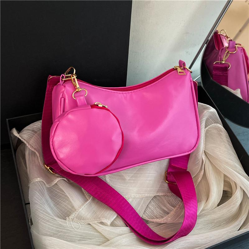 Elegant Retro Street Style Small Pu Crossbody Bag For Daily Use In Multiple Colors