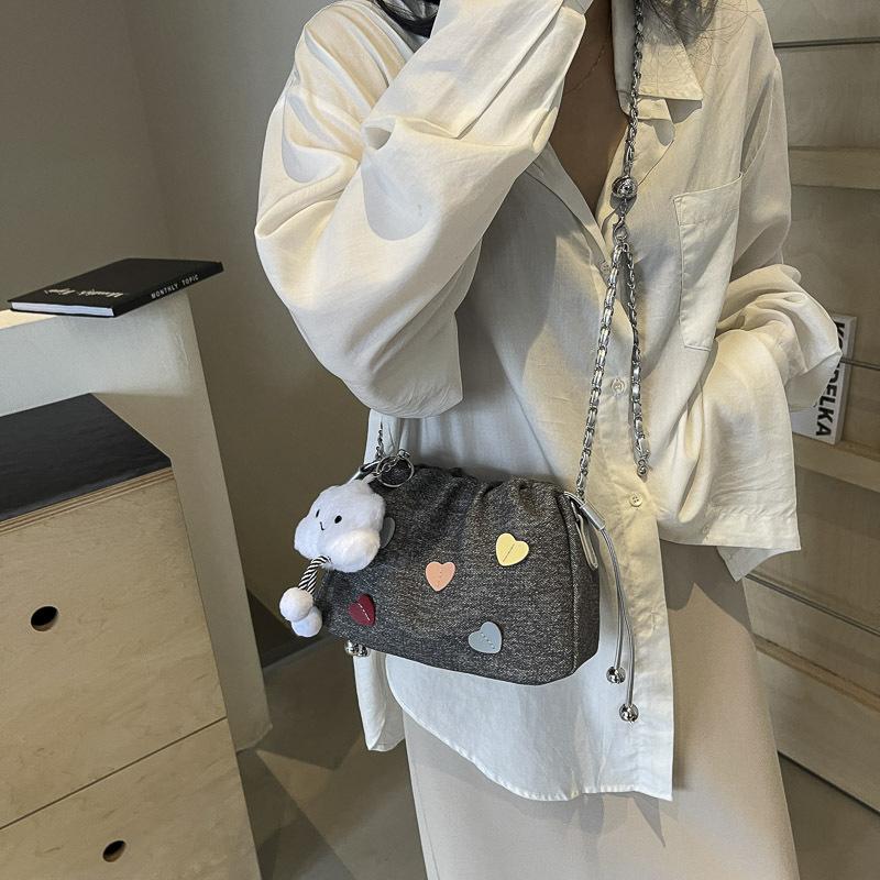 This year's popular small bag women's 2025 new fashion versatile chain messenger bag super fire shoulder bucket