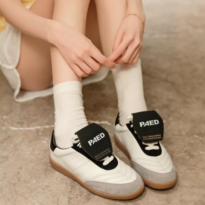 Leather retro German training shoes women's 2025 spring and summer new versatile niche flip casual sports shoes flat Forrest Gump shoes