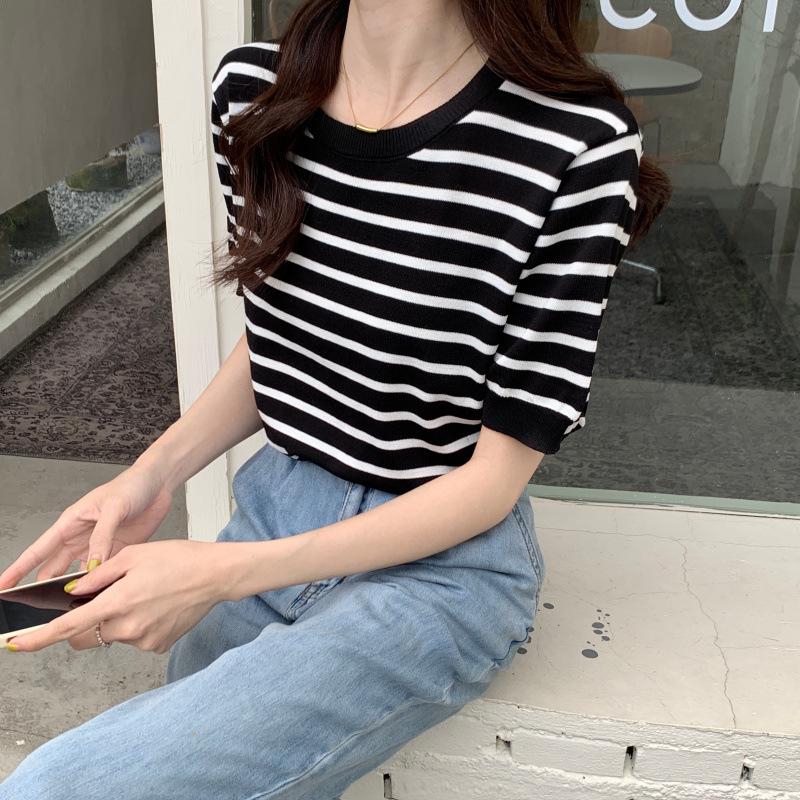 Women's Short Sleeve Striped Knit Top - Summer 2026 Korean Style T-shirt, Thin Base Layer Color Block.