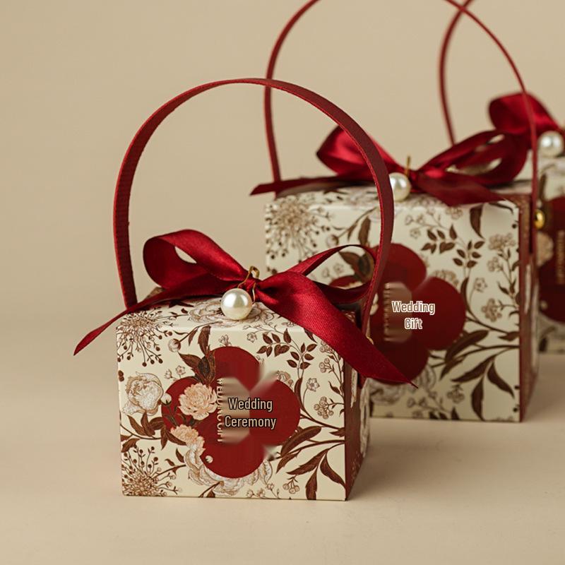 Elegant Chinese Wedding Favor Candy Box