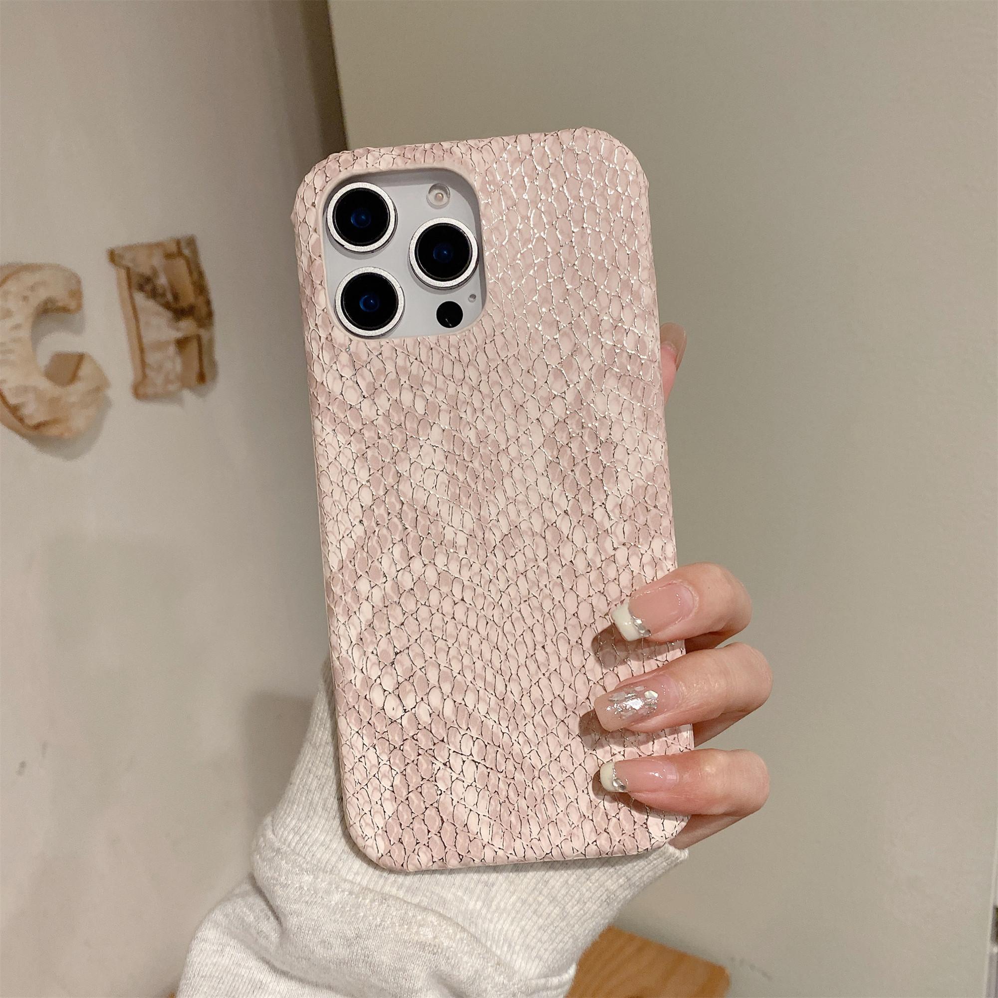 

For iPhone 15 Pro Case Gold Thread Lacquered Snake Texture PU+PC Phone Back Cover Light Pink