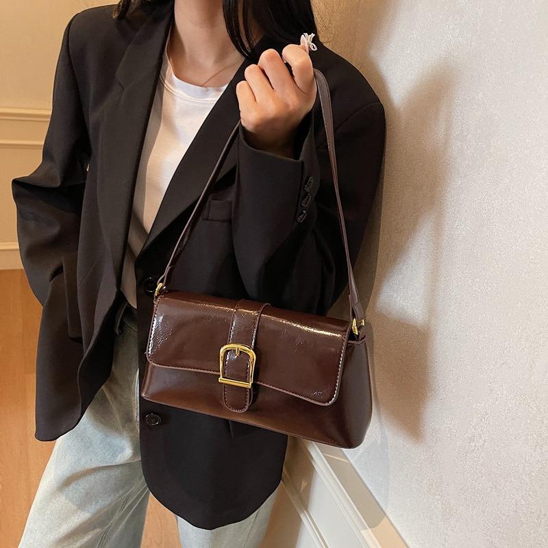 Fashion texture solid color small square bag new popular simple shoulder messenger bag underarm commuter bag
